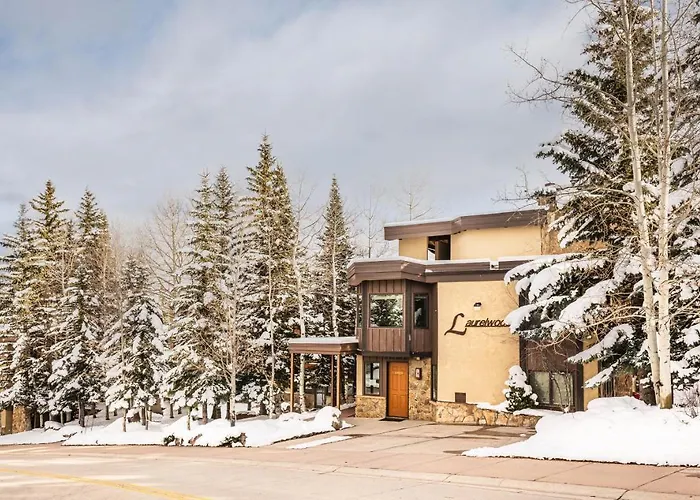 Laurelwood Condominiums