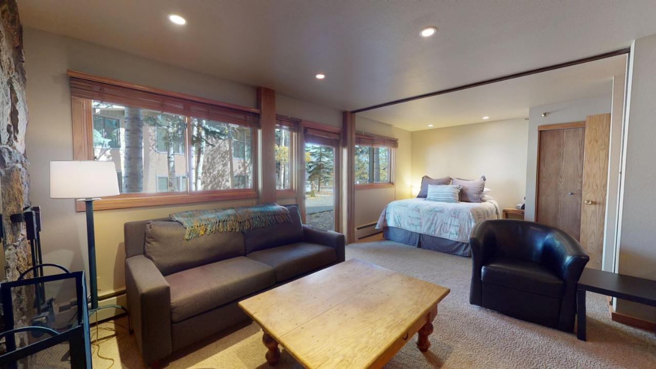 Laurelwood Apart-hotel