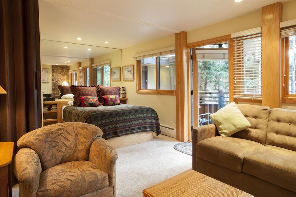 Laurelwood Apartahotel Snowmass Village